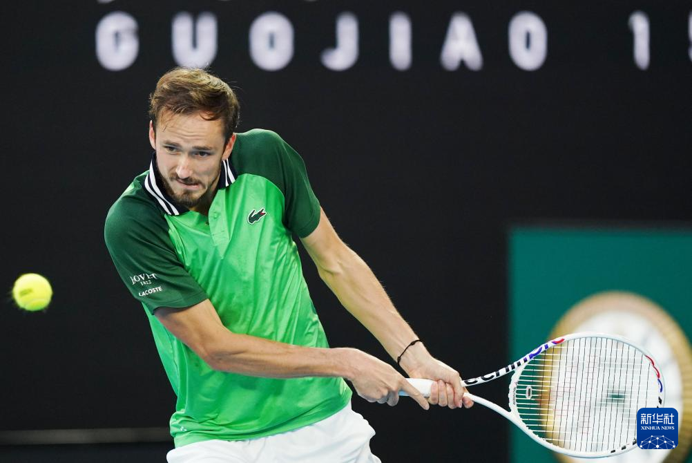 宁可犯规止 宁可犯规止