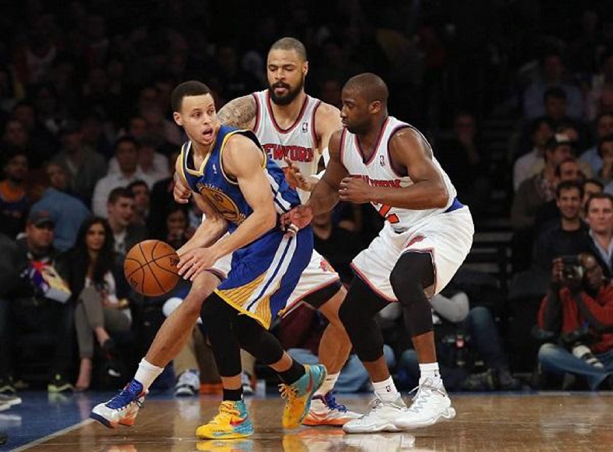 镜头对准肇 镜头对准肇